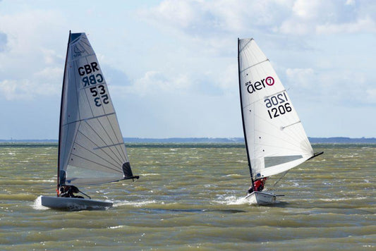 D zero and Aero - testing in 20 knots