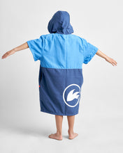 Load image into Gallery viewer, JUNIOR Microfibre Quick Dry Poncho-J